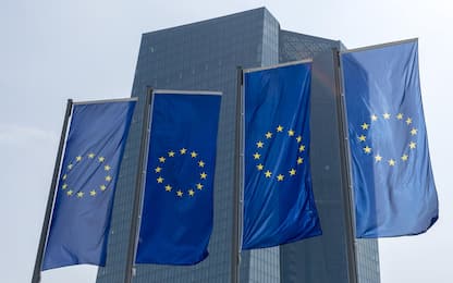 Compromesso in Bce: rialzo tassi con scudo anti-spread