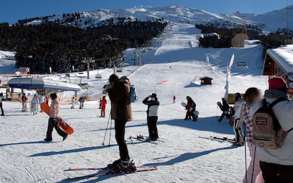 Montagna e sci, ecco le 12 regole di condotta da seguire sulla neve