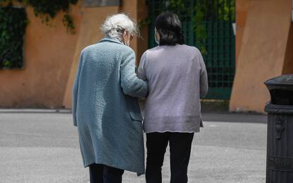 Bonus caregiver di Regione Sicilia, ritardi su pubblicazione dei bandi