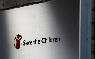 A Save the Children logo is seen outside the organisation's offices in central London on February 15, 2018. (Photo by Daniel LEAL / AFP) (Photo by DANIEL LEAL/AFP via Getty Images)
