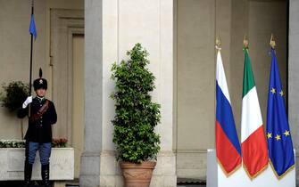ROME, ITALY - JULY 04: W aiting for the meeting betweenThe President of the Russian Federation, Vladimir Putin at Palazzo Chigi with Giuseppe Conte, on July 4, 2019 in Rome, Italy. The President of Russia will hold talks with President of the Italian Republic, Sergio Mattarella, and Italian Prime Minister Giuseppe Conte. During the visit he will also meet the Pope at the Vatican. (Photo by Simona Granati - Corbis/Getty Images)