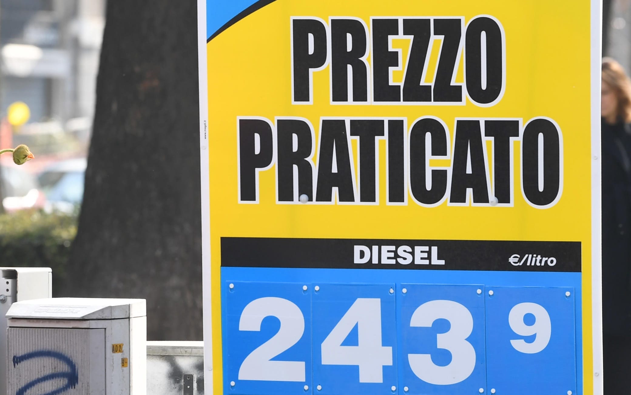 Rusia Ucrania, el precio de la gasolina se acerca a su nivel más alto
