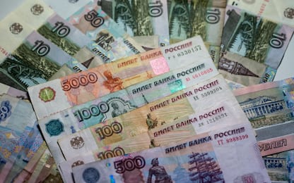 La scadenza del debito incombe, Russia sull'orlo del default