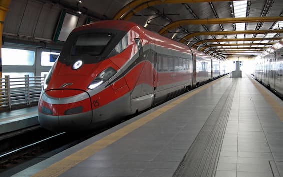 Italy-France trains, high speed stop for works until summer 2024