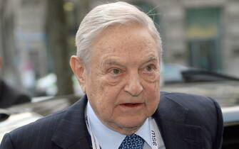 US-Investor Georg Soros arrives at the 51st Security Conference at the Hotel Bayerischer Hof in Munich, Germany, 06 February 2015. During the Security Conference, several dozens Heads of State or Government, Foreign and Interior Ministers meet. PHOTO: ANDREAS GEBERT/dpa