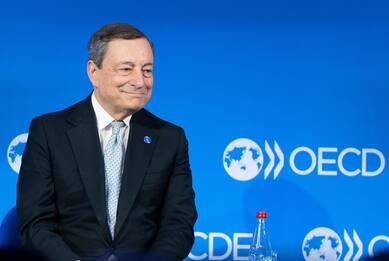 Ocse a Parigi, Draghi: "Crisi Ucraina ha bloccato crescita"