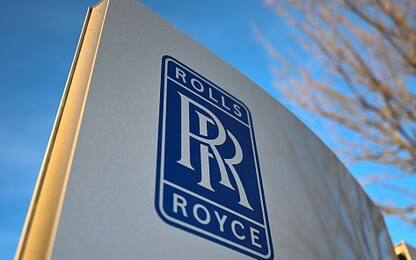 Rolls Royce, bonus di 2000 sterline ai dipendenti per il caro vita