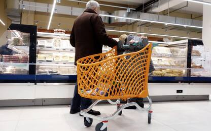 Consumi alimentari, si torna al supermercato: i dati Ismea