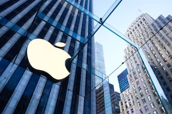 Apple logo is seen near the store in New York City, United States on October 22, 2022. (Photo by Jakub Porzycki/NurPhoto via Getty Images)