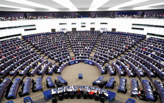 European Parliament condemns Italy, Hungary and Poland for “anti-Lgbtiq rhetoric”