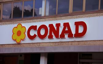 August 23rd 2022, Florence, Italy. Sign of a famous grocery store brand in Italy, "Conad"