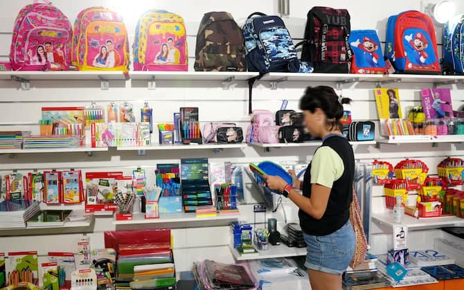 Caro scuola, come risparmiare con i rimborsi per i libri scolastici e i  bonus