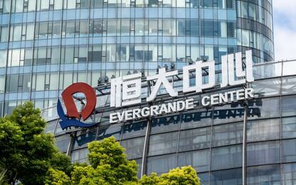 Evergrande sospende le contrattazioni alla Borsa di Hong Kong