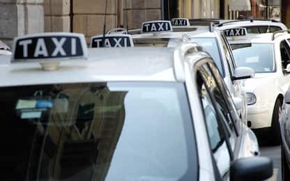 Taxi Milano, bando del comune per assegnare 450 nuove licenze
