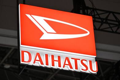 Daihatsu, vendita auto sospesa per crash test manipolati