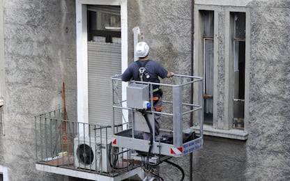 Lavoro nero, rischio sanzioni per chi altera costi dei piccoli appalti