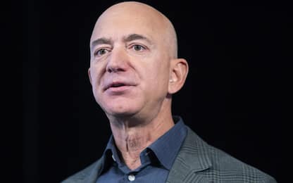 Jeff Bezos compie 60 anni, la storia del fondatore di Amazon. FOTO