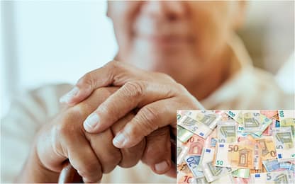 Bonus anziani, a chi spetta l’assegno da 850 euro per l’assistenza
