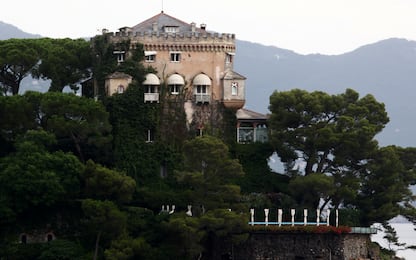 Pier Silvio Berlusconi chiude il mutuo, sua Villa San Sebastiano