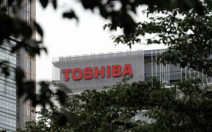 Toshiba annuncia oltre 4mila licenziamenti in Giappone