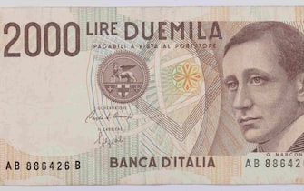 Banknote at 2000 lire; Bank of Italy, Italy, d. 1990 Bank's workshop, Rome