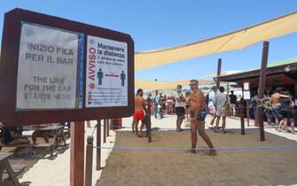 20/06/2020, Ostia, Capocotta, assalto alle spiagge nel primo week-end di sole della stagione. Capocotta spiaggia libera Mediterranea