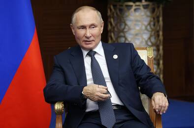 Russia, Putin non si congratula con Sunak. Peskov: Gb Paese ostile