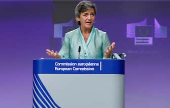 epa08451393 European Commissioner Executive Vice-President Margrethe Vestager speaks during a media conference on the Solvency Support Instrument at EU headquarters in Brussels, Belgium, 29 May 2020. The European Commission is proposing a new Solvency Support Instrument to help kick-start the European economy and overcome the severe socio-economic consequences of the coronavirus.  EPA/OLIVIER MATTHYS / POOL Pool