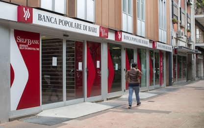 Banche: Popolare Bari, accordo sindacati-commissari su salvataggio