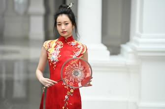 BEIJING, CHINA - MAY 04: A model walks the runway at the PJ+ collection show during the China Fashion Week 2020/2021 A/W Collection on May 04, 2020 in Beijing, China. Affected by the COVID-19 virus, China Fashion Week is showing for the first time without an audience. on May 04, 2020 in Beijing, China. (Photo by Yanshan Zhang/Getty Images)