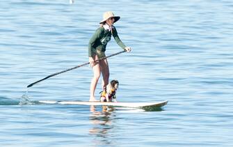 LOS ANGELES, CA - FEBRUARY 13: Helen Hunt is seen in Malibu on February 13, 2015 in Los Angeles, California.  (Photo by GONZALO/Bauer-Griffin/GC Images)