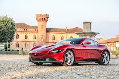Ferrari Roma, il nuovo coupé ispirato alla Dolce Vita