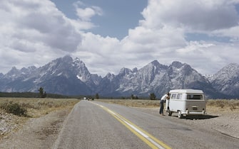 A camper van near the Teton Range of the Rocky Mountains in Wyoming, USA, circa 1965. (Photo by Archive Photos/Getty Images)