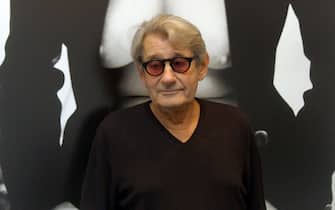 (FILES) US photographer Helmut Newton poses in front of his artworks titled 'The Pearl Necklace' during an exhibition in Dusseldorf, Germany, on 22 October 2002. World-renown photographer Helmut Newton, 83, was killed in an automobile accident on Friday in Los Angeles, media reports said. Newton apparently lost control of his car and drove into a wall as he was departing from the Hotel Chateau Marmont, Cable News Network reported. He died shortly thereafter at Cedars-Sinai Medical Center. Newton was best known for his fashion and nude photographs, which appeared in Vogue, Elle and Playboy. He was the son of Jewish factory owner in Berlin, where he was born in 1920.  EPA/HORST OSSINGER  