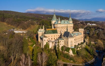 Viaggio tra i 20 castelli più affascinanti d'Europa. FOTO