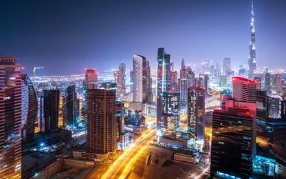 Dubai, 11 modelle ucraine deportate per servizio fotografico di nudo