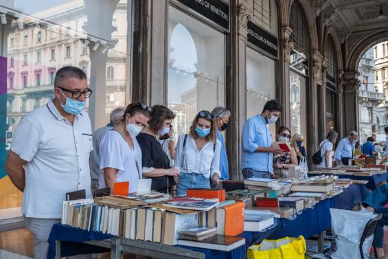 Giornata mondiale del libro, i 10 libri più letti nel 2020 | Sky TG24