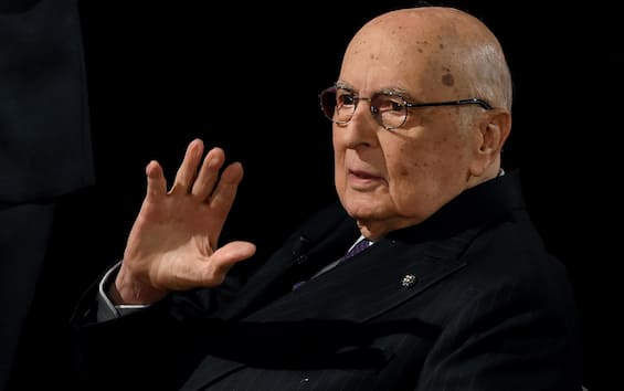 È morto Giorgio Napolitano, l’ex presidente della Repubblica aveva 98 anni