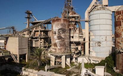 Ragusa, l’ex fabbrica di bitume trasformata dalla Street Art. FOTO