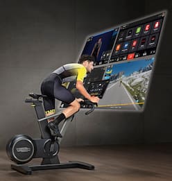 Ciclismo high tech, la nuova Technogym Ride