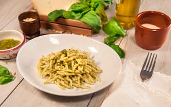 Trofie al pesto. Fresh pasta with pine nuts. basil. pecorino cheese. extra virgin olive oil. After cooking. Italy. Europe. (Photo by: Enrico Spanu/REDA&CO/Universal Images Group via Getty Images)
