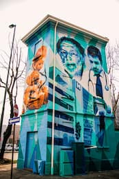Il Murales dell'artista Raptuz dedicato a Gino Strada