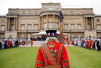 Yeomen of the Guard attend a Royal Garden Party at Buckingham Palace in London on May 25, 2022. (Photo by Dominic Lipinski / POOL / AFP) (Photo by DOMINIC LIPINSKI/POOL/AFP via Getty Images)