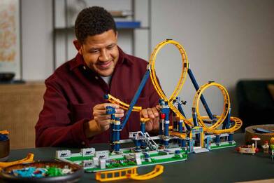 Lego Loop Coaster, il nuovo set che riproduce le montagne russe
