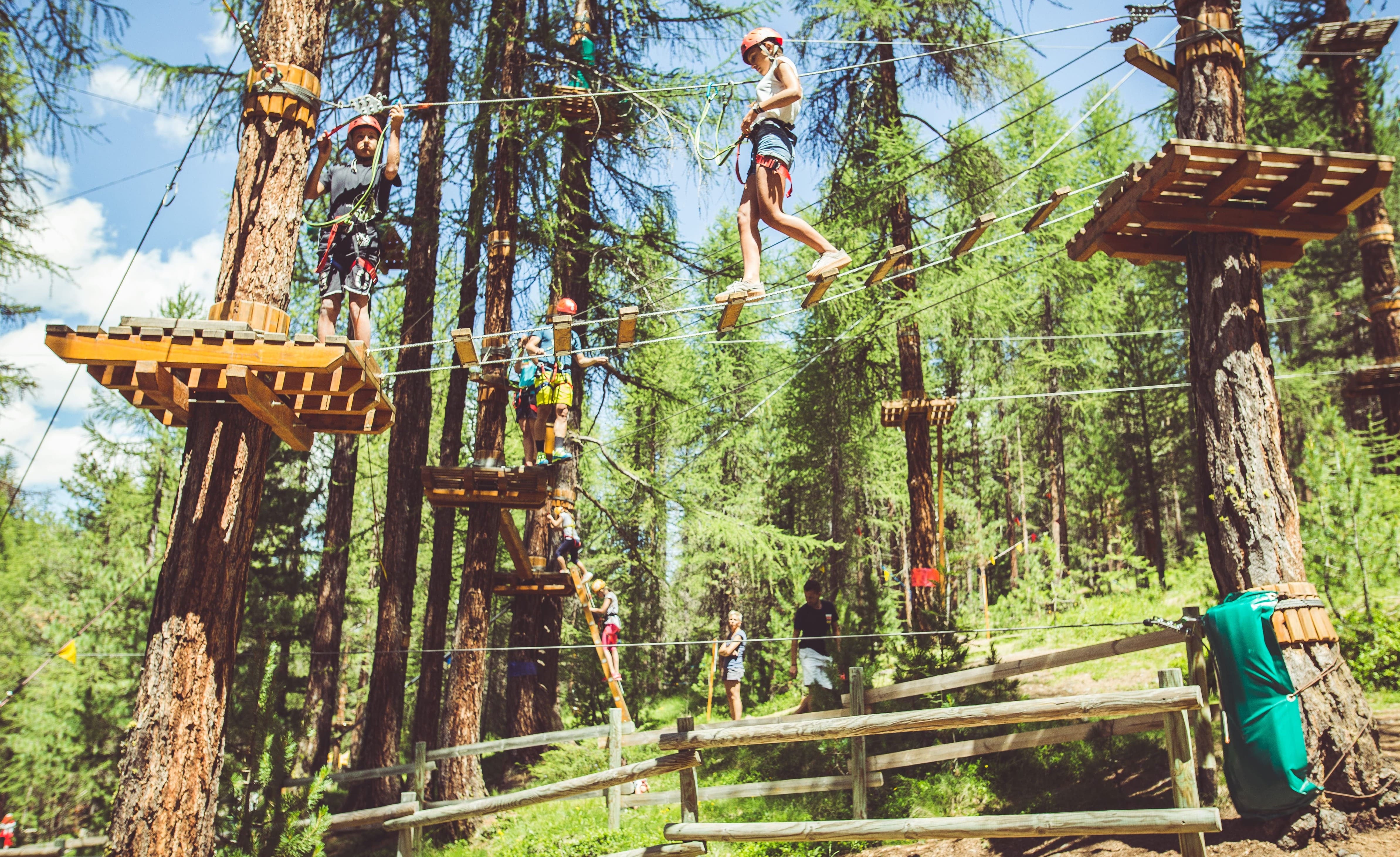 larix park