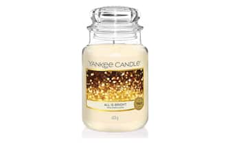 Yankee Candle “All is bright”