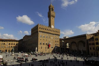 FIRENZE, ITALY, APRIL 23, 2008 - Firenze, Piazza della Signoria, Palazzo Vecchio (1299) now the city hall. (Photo by Edoardo Fornaciari/Getty Images)