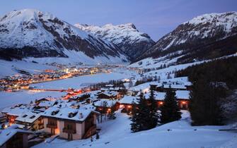 Evening view. Livigno. Lombardy. Italy. Europe. (Photo by: Giorgio Mesturini/REDA&CO/Universal Images Group via Getty Images)