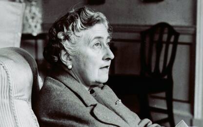 Anche dai romanzi di Agatha Christie spariscono i termini “offensivi”