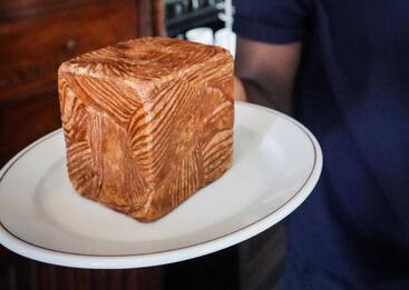 Crubik, il croissant a forma di cubo spopola sui social
